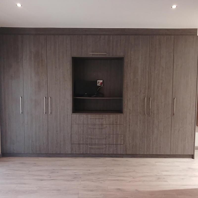 4 Bedroom Property for Sale in Amandelrug Western Cape